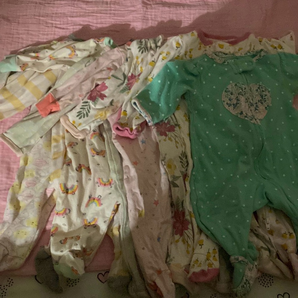 9 pack of 0-3 months onesies, very good condition